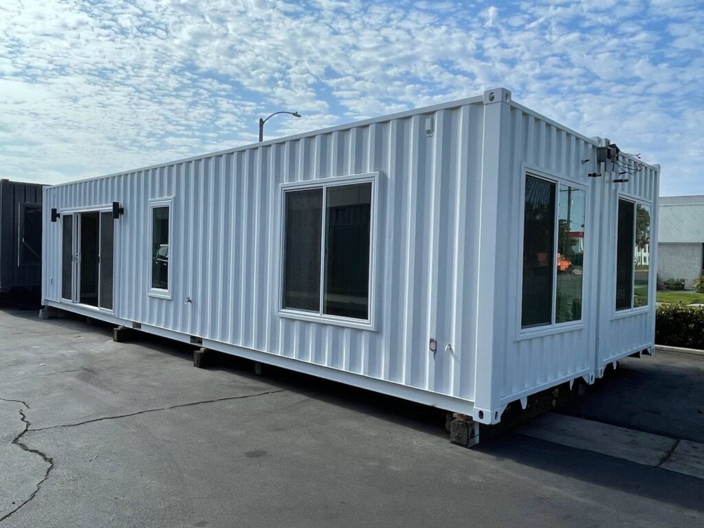 RECYCLED SHIPPING CONTAINER Building